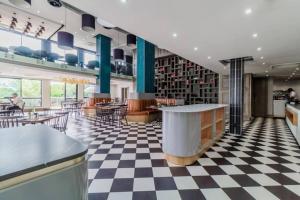 Lovely 1 Bedroom Apartment