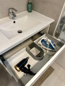 Cosy flat with garden, close to Paris and metro station