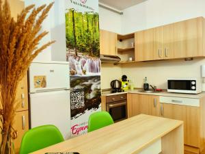 Studio Lime - self check-in