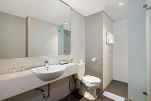 Express Super Queen Room