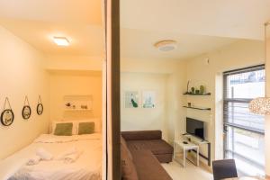 AIOLOS glyfada centre apartment 1