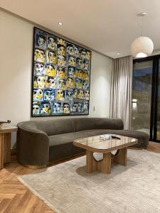 قمه الفخامه بلكونه Luxury Apartments with balcony