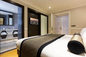 Hotels La Clef Tour Eiffel Paris by The Crest Collection : photos des chambres