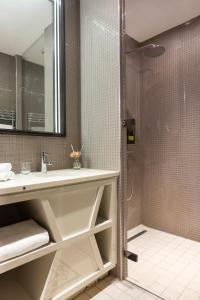 Hotels La Clef Tour Eiffel Paris by The Crest Collection : Appartement 1 Chambre