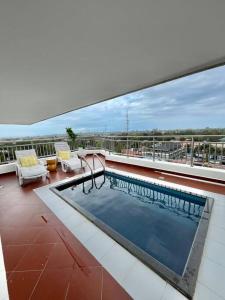 Dopamine Penthouse with Private Pool