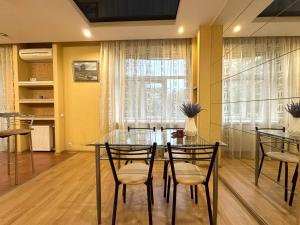 Апартаменты на Алчевских 5