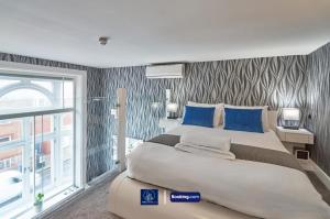 Last-Minute Offers l Sleeps Up to 3 l Flat 3 l Spectacular Studio Apartment by Live London Short Lets & Serviced Accommodation