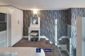 Last-Minute Offers l Sleeps Up to 3 l Flat 3 l Spectacular Studio Apartment by Live London Short Lets & Serviced Accommodation