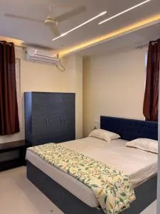 Maheshwara Residency Lodge - Siddipet