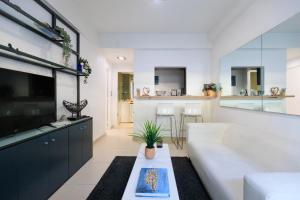 AIOLOS glyfada centre apartment 2