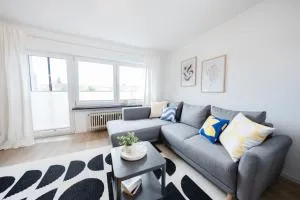 Stadtrand Oase Karlsruhe mit Balkon - 施图普费里希