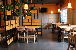 Darshan Boarding Lodging and Restaurant