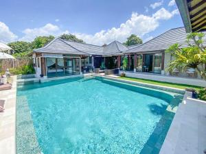 Private water room with sunset and rice field view