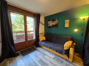 GLIERES E332 - Studio proche funiculaire - Séez