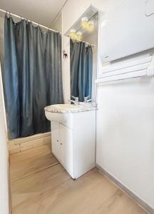 Appartements 102-T2 cosy 2 pers Lumineux Wifi & Parking : photos des chambres