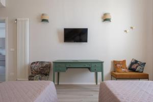 Bologna House Station 55