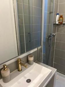 Very cosy flat center of Montmartre