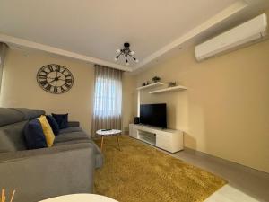 Stylish 2 Bedrooms apartment in Gzira