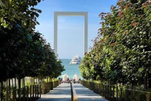 LA VIE JBR, Sea & Palm View Apartment