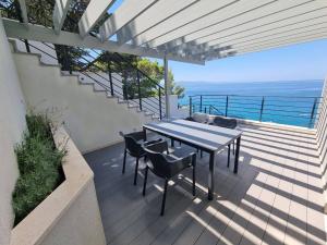 ADRIA MIRIS apartments