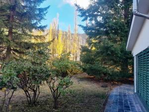 Casa en medio de las montañas