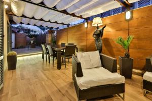 Attico Frascati, Camera Privata Tuscolo nel centro storico