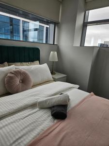 Melbourne Eiffel Apartment