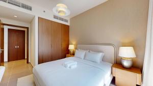 Creek Edge - Elegant One Bedroom in Creek Habour