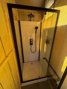 Desert Glamping Getaway Near Moab Arches NP
