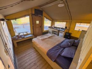 Desert Glamping Getaway Near Moab Arches NP