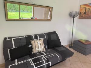 Charmant studio avec jardin privé à Deauville