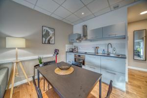 F1 tout équipé tout confort et central