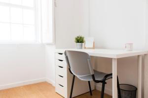 Santos Stay by Madrabica