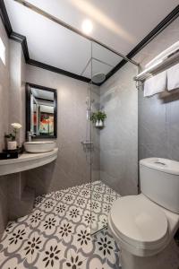 Phòng Tiêu chuẩn - Không cửa sổ (Standard Queen - No Window)