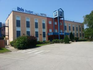 Hotels Ibis Budget Besancon Ouest : photos des chambres