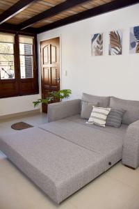 Las Blanquitas- departamento en el centro de Chascomús, a pocos metros de la laguna