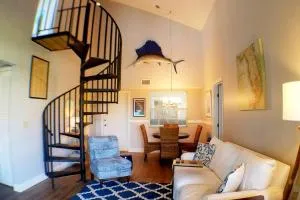 Lexi's Beach Loft - 埃奇沃特