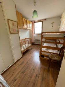 Appartement 70 m2 au coeur du village dAllos 6 couchages