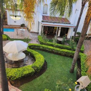 Casa Grande Guest Lodge