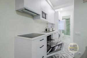 Nuevo y Céntrico Apt 7px en plena Plaza del Carmen E2