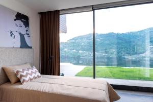 Feel Discovery Douro Cherry