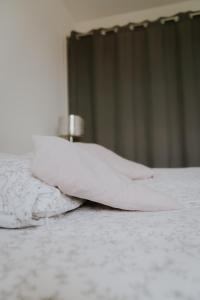 Appartements F2 spacieux et lumineux avec cuisine equipee : photos des chambres