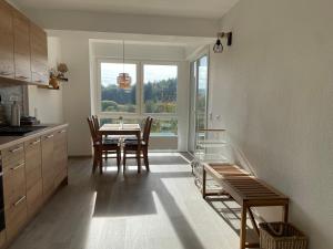 Gemütliche Gästewohnung, zentral, mit Blick in die Natur