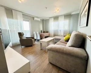 Bahía Azul Suites, Piscina & Pádel - San Carlos