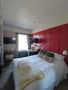 Rooms on The Prom - Челтнем