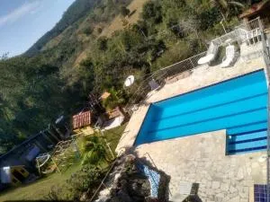 Chácara Preciosa Atibaia - جارينو