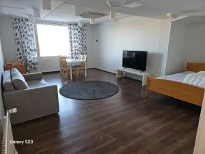 Kattohuoneisto - 卡亚尼