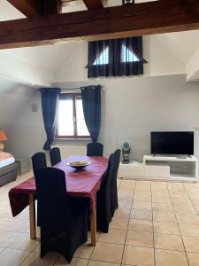 Appartements GITE SPACIEUX AU COEUR DE L'ALSACE 3*** : photos des chambres