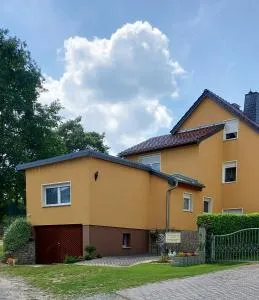 Ferienwohnung Hahn - Fünfeichen