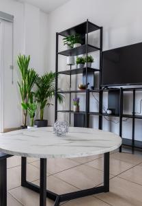 Just renovated beautiful 2 bed apartment in Paphos 5 min drive to the beach